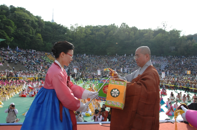 2010.05.16_연등 축제 (415)